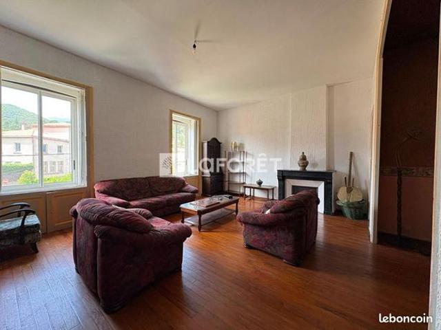 Appartement 5 pièces 145 m²