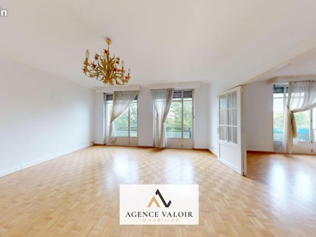 Appartement 5 pièces 145 m²