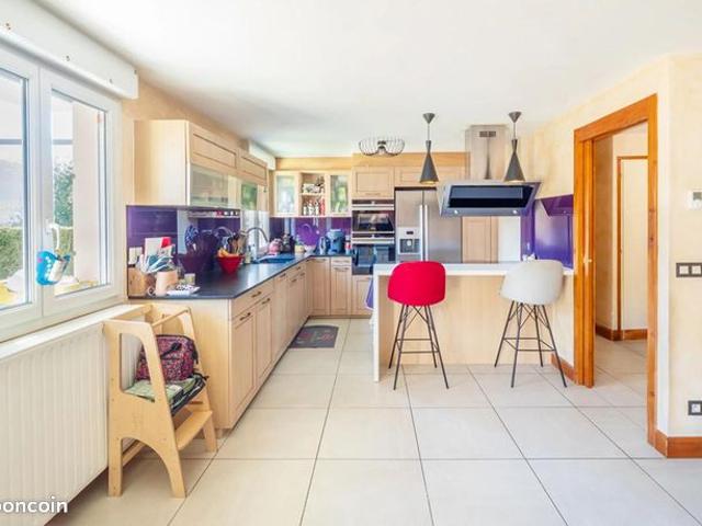 Appartement 5 pièces 145 m²