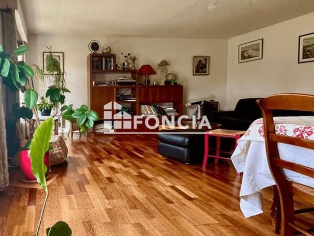 Appartement 5 pièces 145 m²