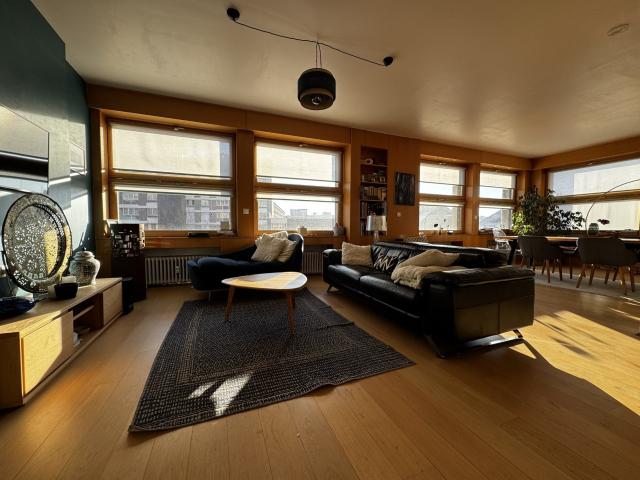 Appartement 6 pièces 145 m²