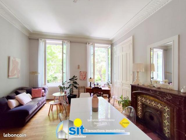 Appartement 5 pièces 145 m²