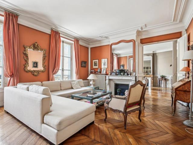 Appartement 5 pièces 146 m²