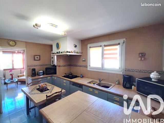 Appartement 5 pièces 146 m²
