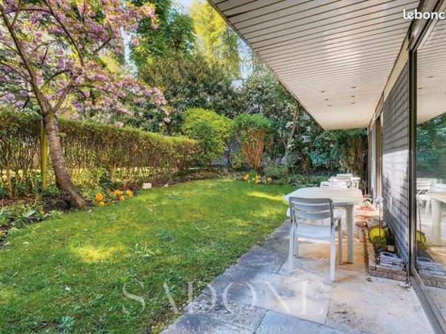 Appartement 5 pièces 146 m²