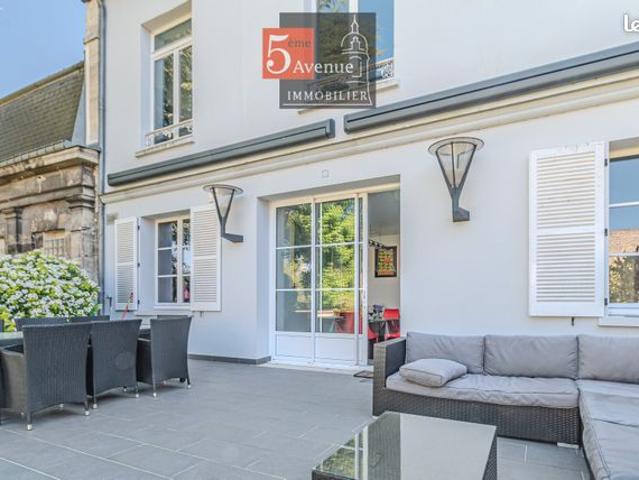 Appartement 5 pièces 146 m²