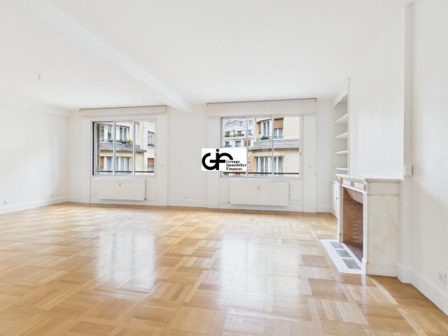 Appartement 5 pièces 146 m²