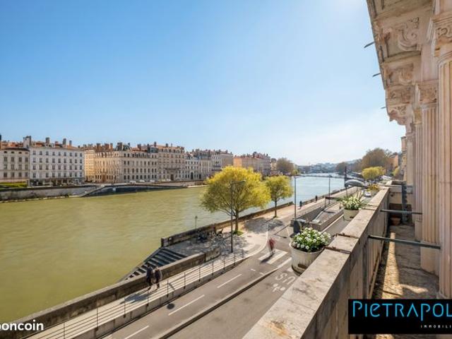 Appartement 5 pièces 146 m²
