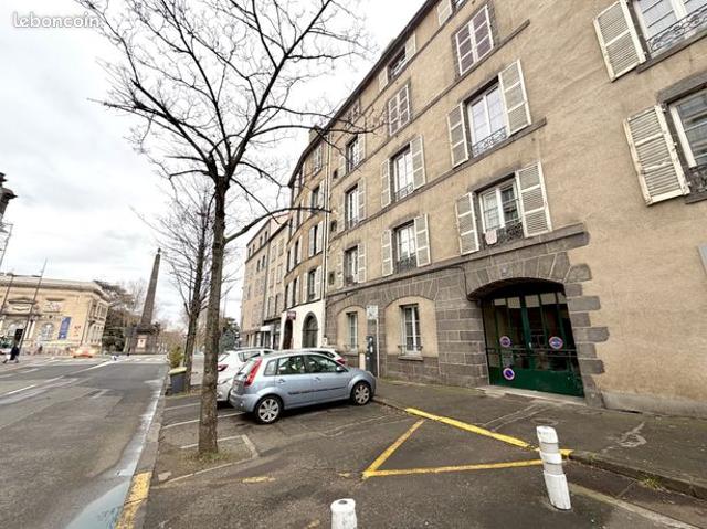 Appartement 5 pièces 146 m²