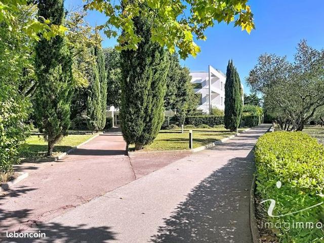 Appartement 5 pièces 147 m²