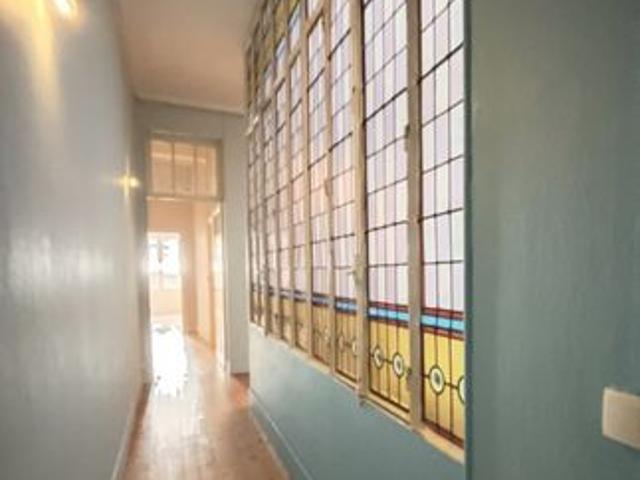 Appartement 5 pièces 147 m²