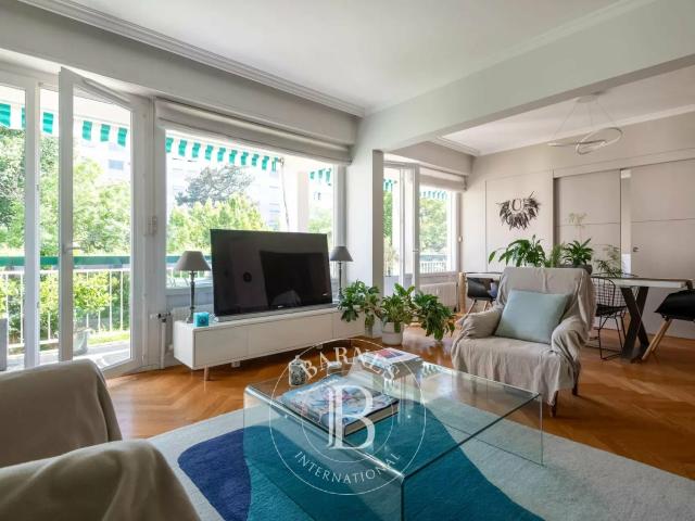 Appartement 5 pièces 148 m²