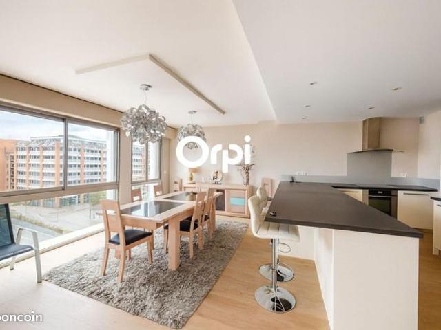 Appartement 5 pièces 148 m²