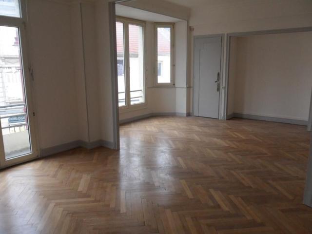 Appartement 5 pièces, 148 m² à louer à Vesoul 70000