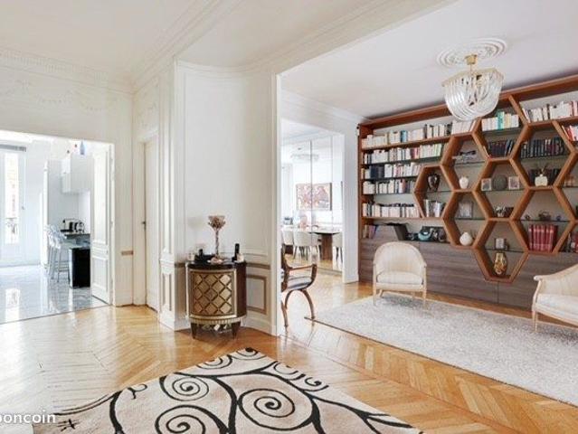 Appartement 5 pièces 149 m²