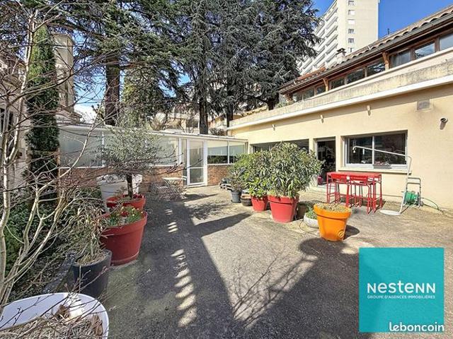 Appartement 5 pièces 149 m²