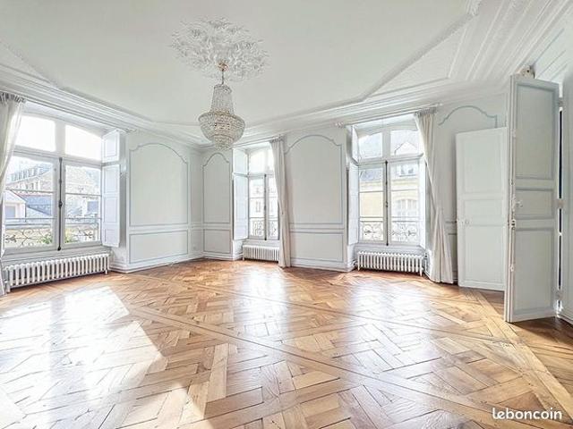 Appartement 5 pièces 150 m²