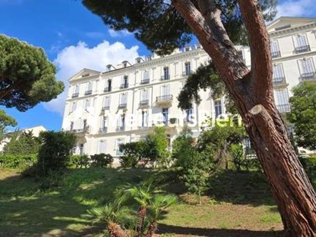 Appartement 5 pièces 150 m²