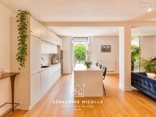 Appartement 5 pièces 150 m²