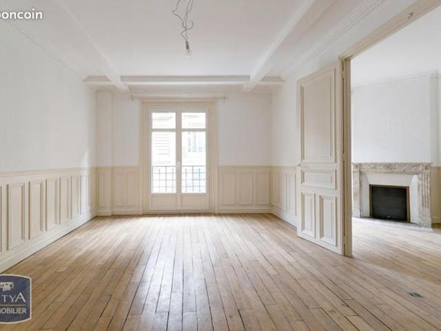 Appartement 5 pièces 150 m²