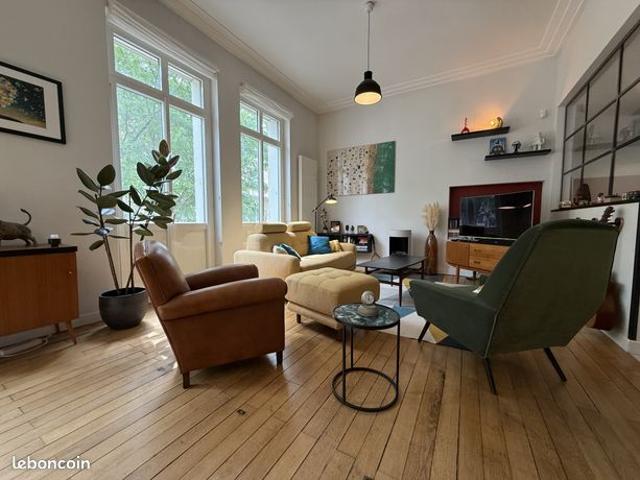 Appartement 5 pièces 150 m²