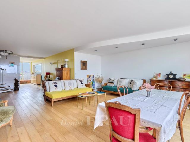 Appartement 5 pièces 150 m²