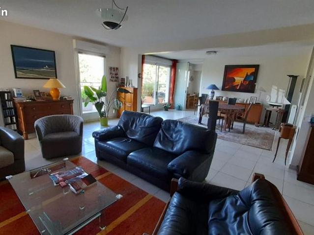 Appartement 5 pièces 150 m²