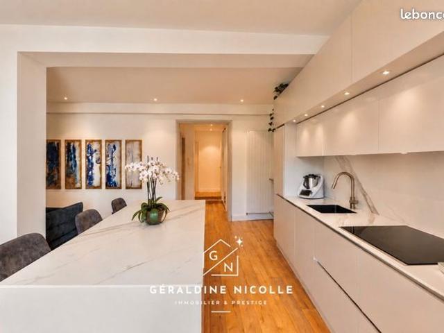 Appartement 5 pièces 150 m²