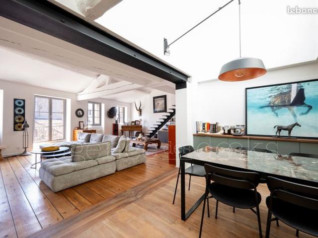 Appartement 5 pièces 150 m²