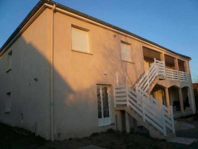 Appartement 5 pièces, 150 m² à louer à Montchanin 71210