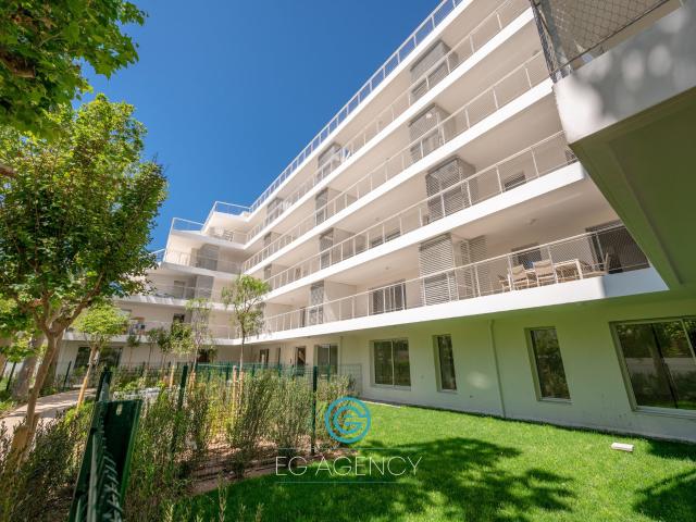 Appartement 5 pièces 151 m²