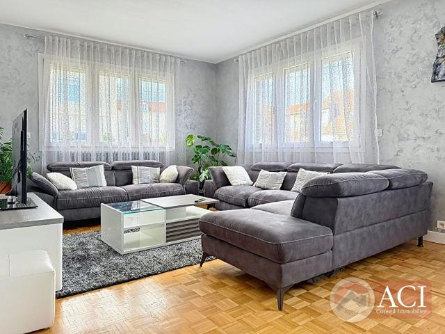 Appartement 5 pièces 151 m²