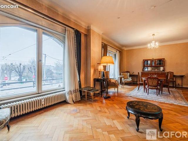 Appartement 5 pièces 151 m²