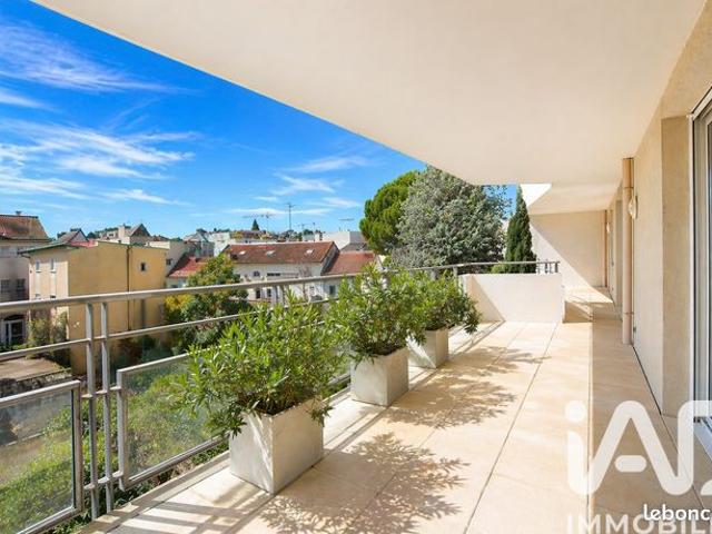 Appartement 5 pièces 152 m²