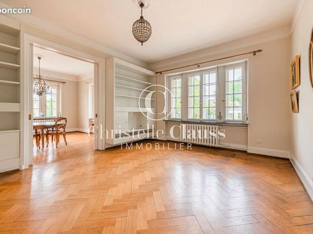 Appartement 5 pièces 152 m²
