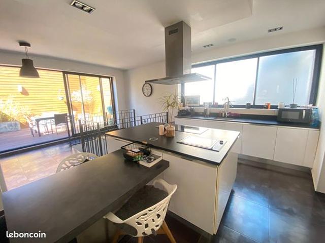 Appartement 5 pièces 152 m²