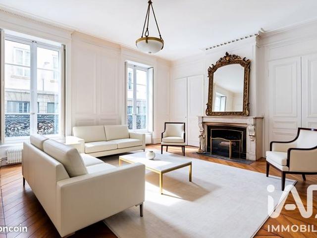Appartement 5 pièces 152 m²
