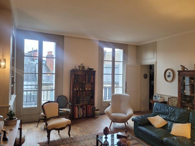 Appartement 5 pièces 153 m²