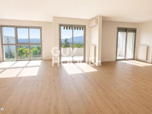 Appartement 5 pièces 153 m²