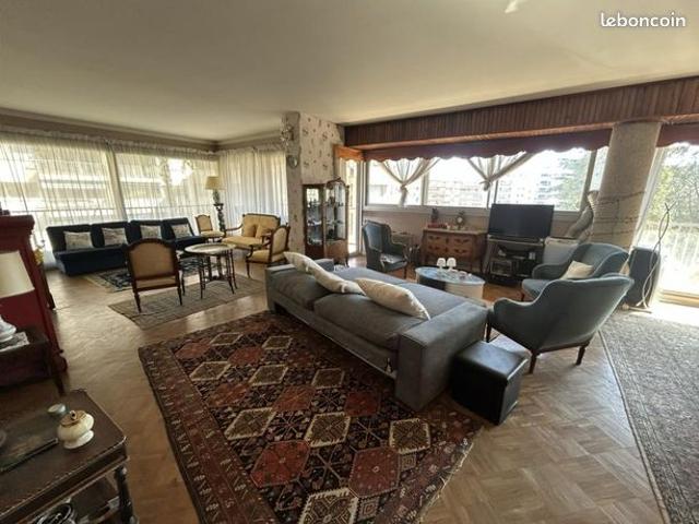 Appartement 5 pièces 153 m²