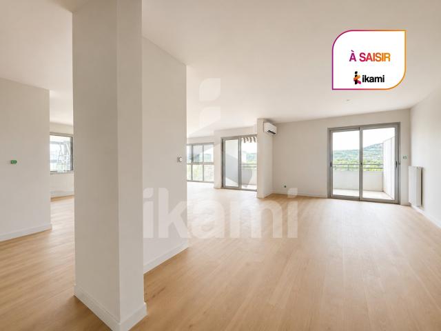 Appartement 5 pièces 153 m²