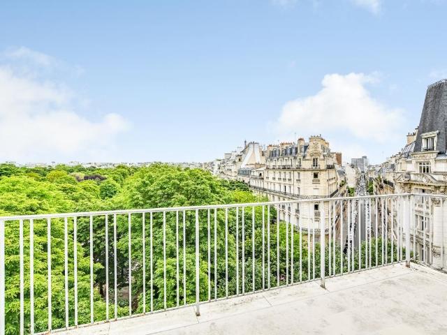 Appartement 5 pièces 154 m²