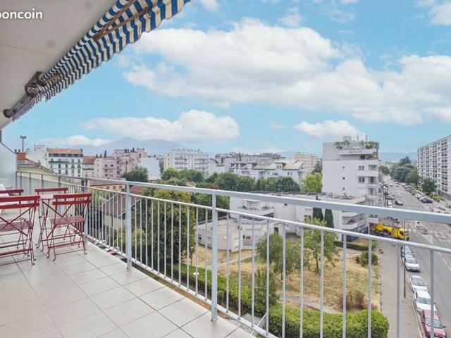 Appartement 5 pièces 154 m²