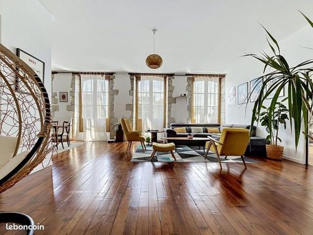 Appartement 5 pièces 154 m²