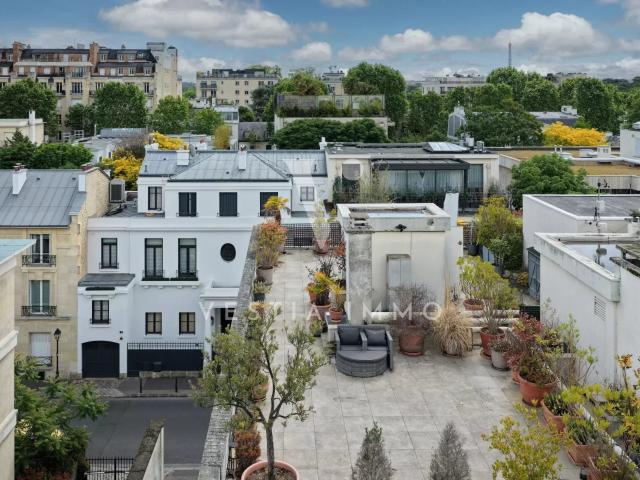 Appartement 5 pièces 154 m²