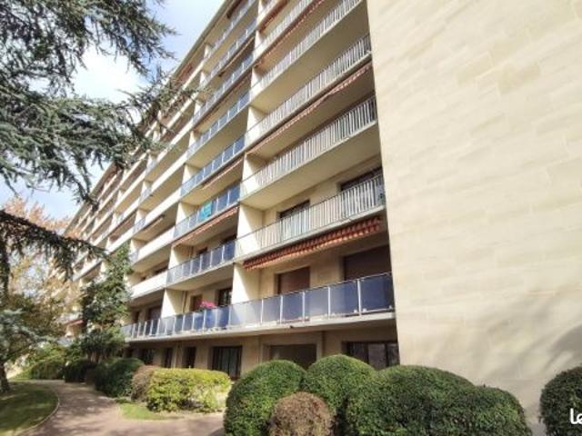 Appartement 5 pièces 154 m²