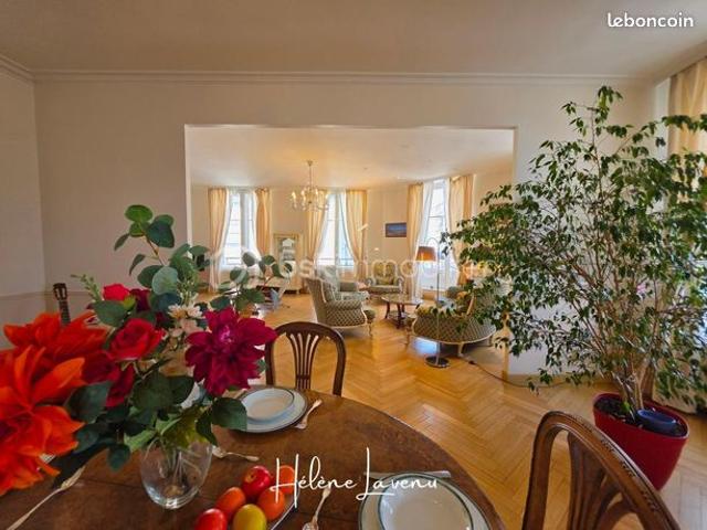 Appartement 5 pièces 154 m²