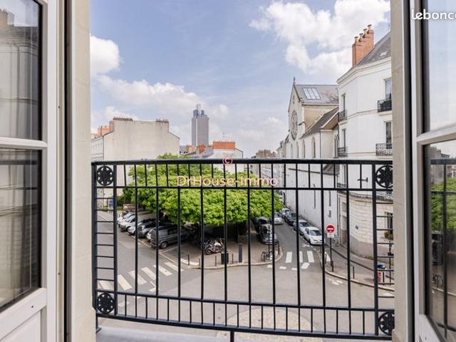 Appartement 5 pièces 155 m²