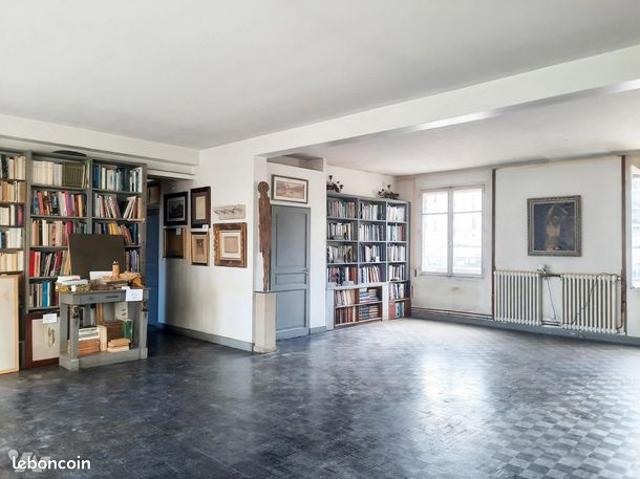 Appartement 5 pièces 155 m²