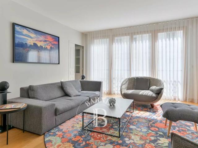Appartement 5 pièces 155 m²